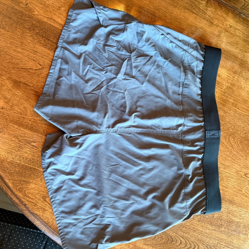 Ten thousand Tactical shorts - Picture 2 of 4